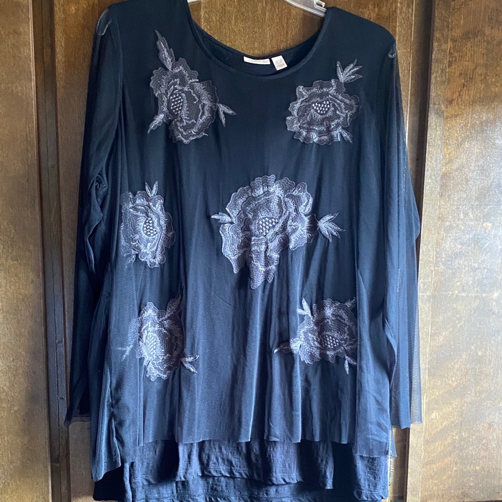 Logo Lavish Black Tunic with Gray Floral Embroidery